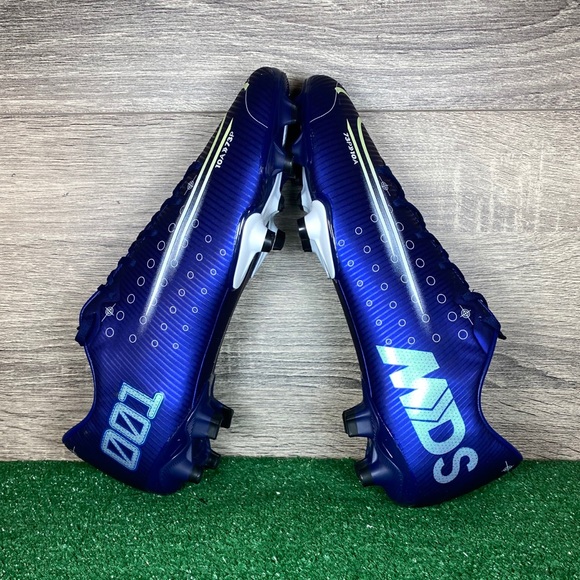 Nike Mercurial Vapor 13 Academy MDS Soccer Cleats - Picture 10 of 12